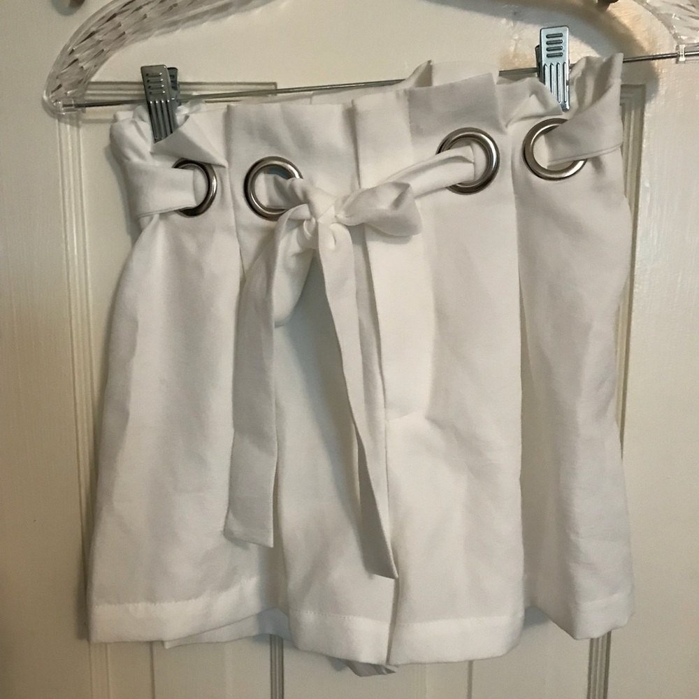 Lily Rain tie waist shorts